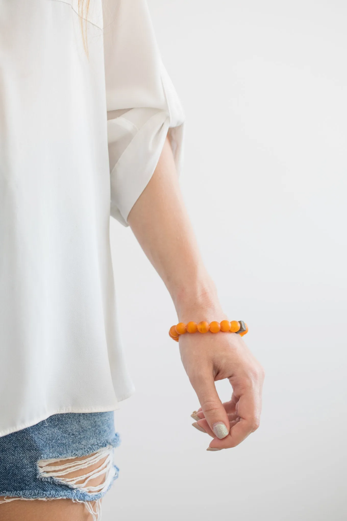 Black Cube Accent Egg Yolk Amber Bracelet