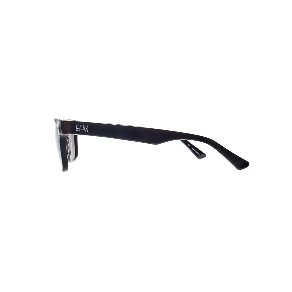 Black with Gun Silver Metal Wayfarers