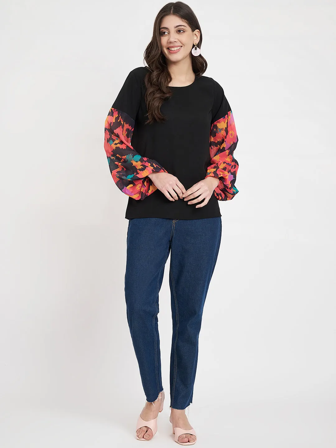 Women Abstract Print Flared Sleeve Crepe Top